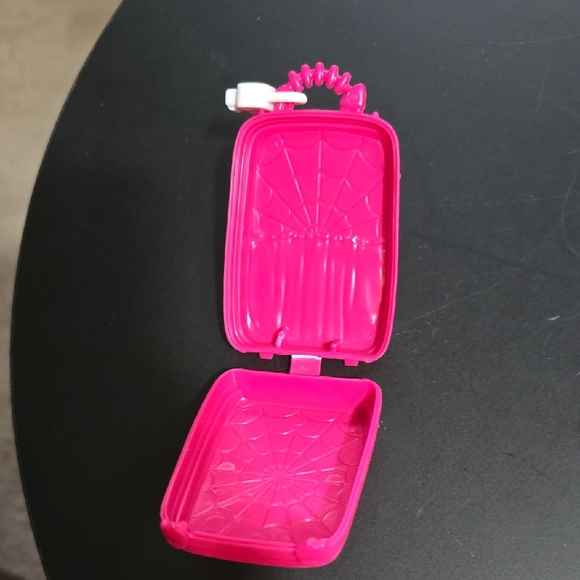 Monster High Catty Noir Ghoulebrities In Londoom Doll-Pink Luggage Bag - Picture 3 of 5